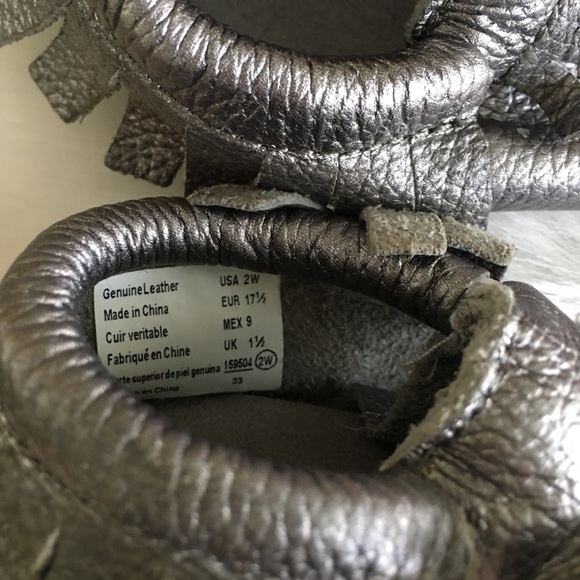 Baby Girl Bundle of Shoes - Picture 5 of 8